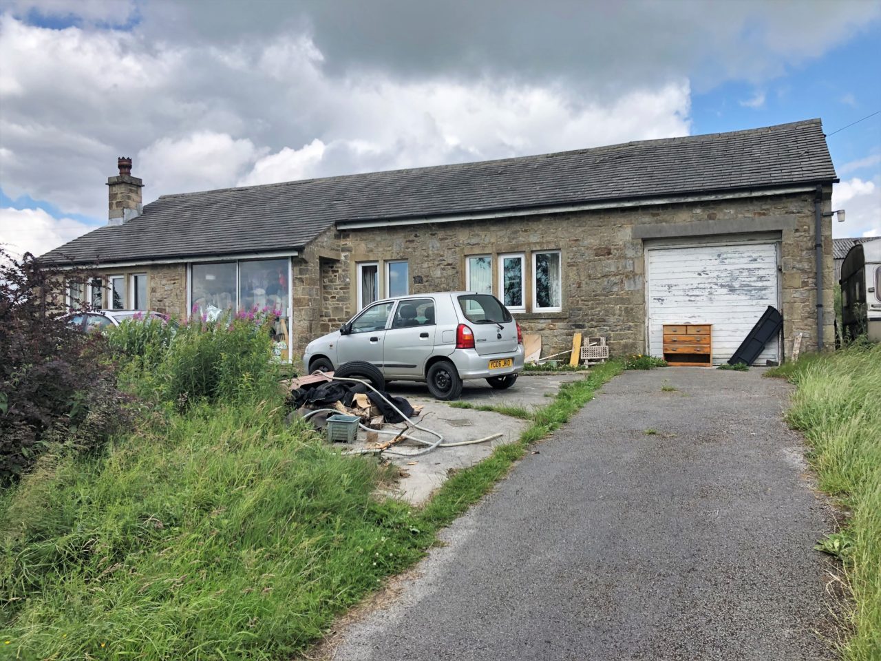 3 Bedroom Bungalow for Sale Stone Leigh, Silsden Moor, Keighley, BD20
