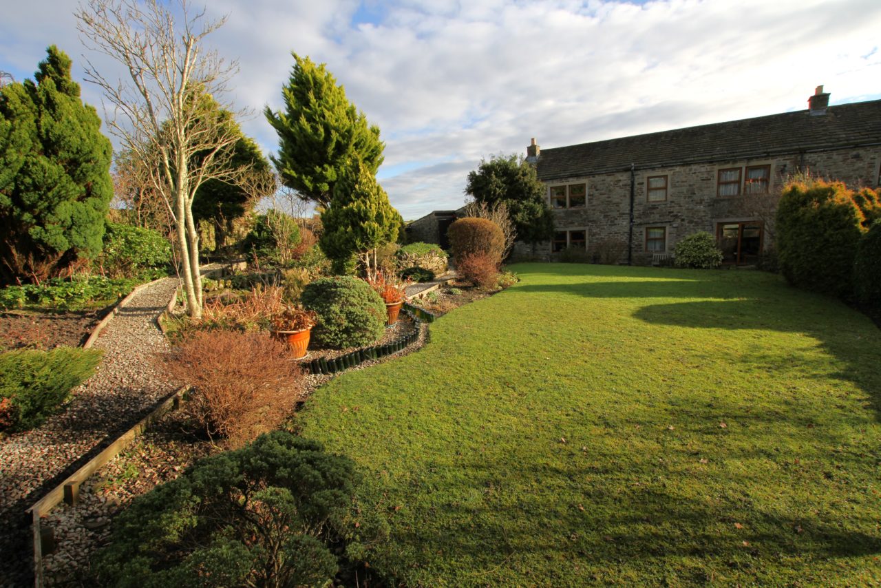 4 bedroom barn conversion for sale Low Moor Top Barn, Moorside