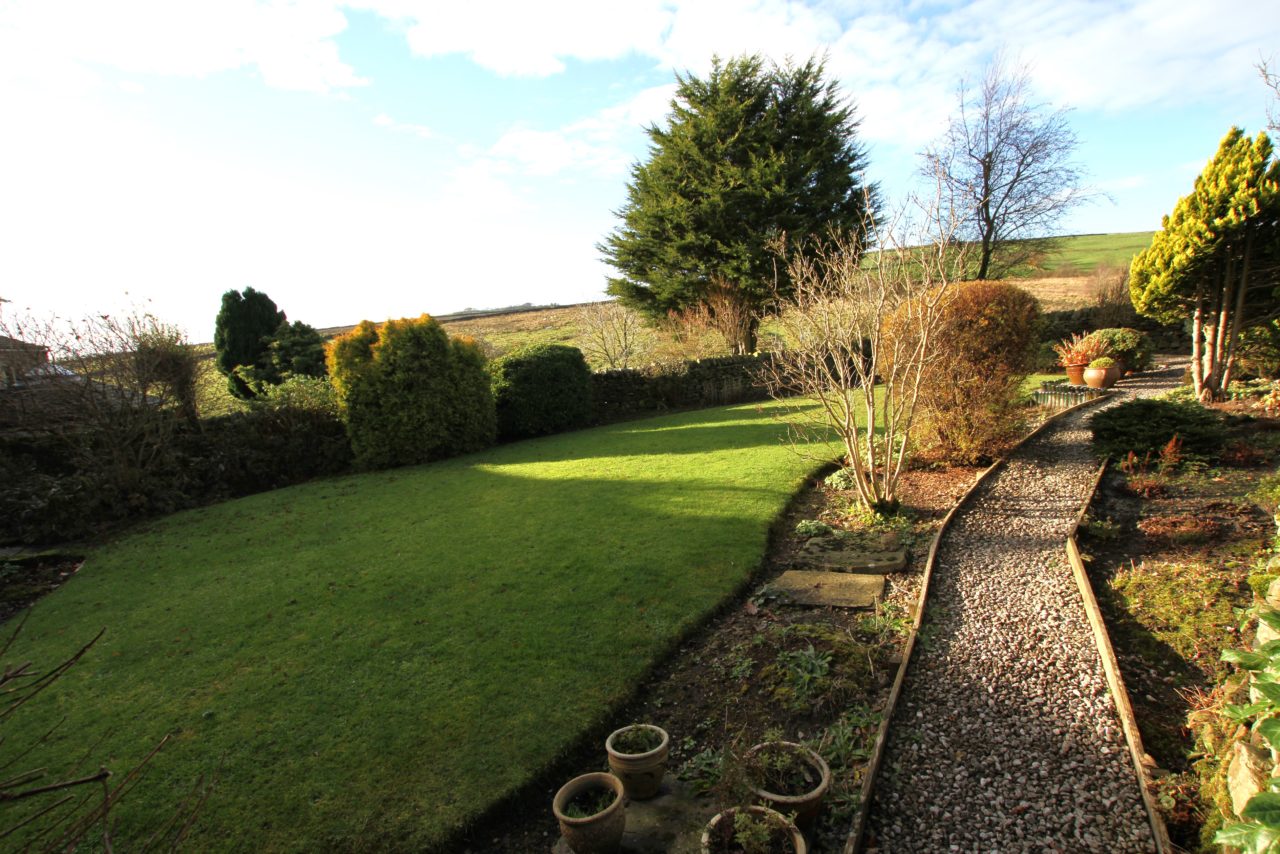 4 bedroom barn conversion for sale Low Moor Top Barn, Moorside