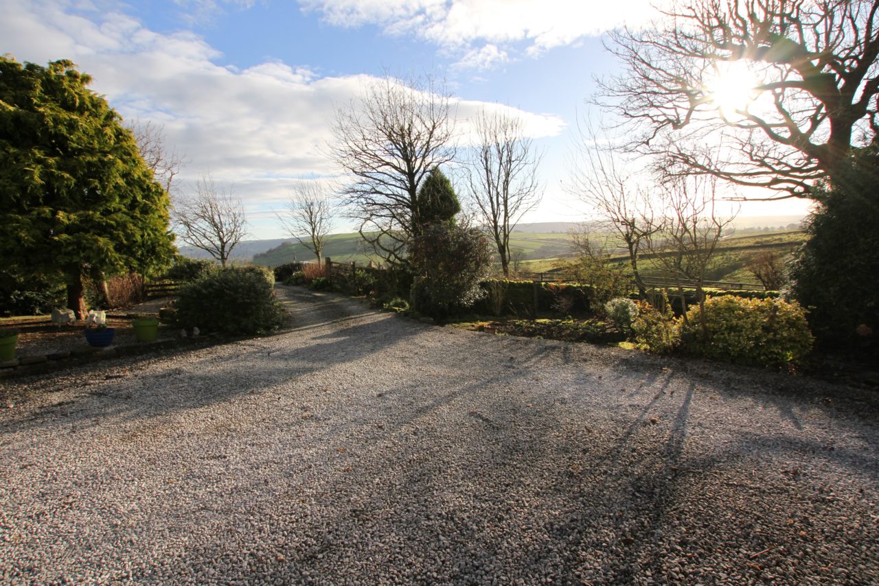 4 bedroom barn conversion for sale Low Moor Top Barn, Moorside