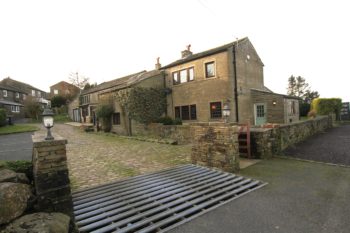 3 bedroom farmhouse for sale – Small Tail Farm, Perseverance Road, Queensbury, BD13 1LY