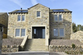 4 bedroom detached house for sale – 4 Green Bank, Glusburn, BD20 8FU