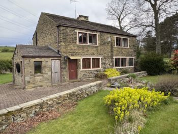 3 bedroom cottage for sale – Stocka House Cottage, Cottingley, Bingley, BD16 1UQ
