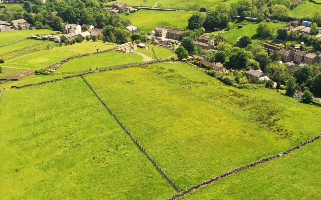 Detached House with Land & Building For Sale – Starkie Heaton Farm, Ickornshaw, Cowling, BD22 0DE